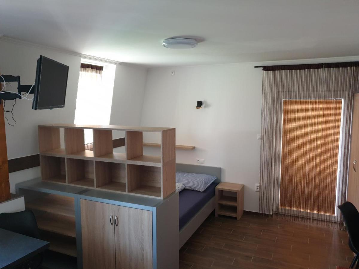 Apartmány u Zbojnika Zabojnika Bojnice Esterno foto